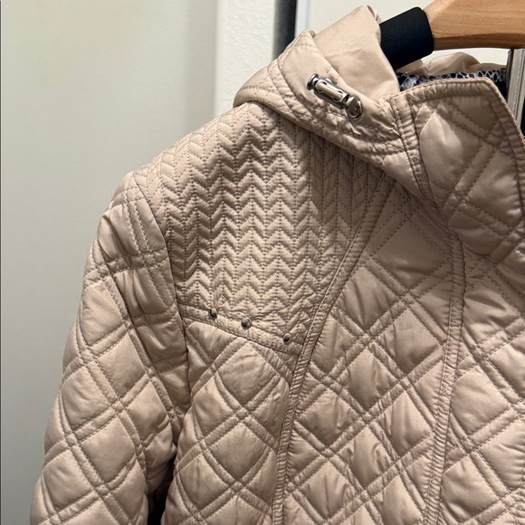 Weatherproof Beige Quilted Patterned Hooded Jacket Minimalist Sz Large Cabincore - Picture 4 of 14